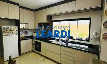 Imagem: SOBRADO - JARDIM DO LAGO - SP