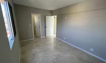 Imagem 7: Apartamento reformado - suite- varanda - bem localizado