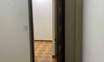 Imagem 2: ALUGA-SE CASA BEM LOCALIZADA