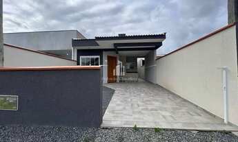 Imagem 2: Casa com amplo espaço de terreno no Itapema do Norte!