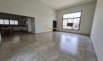 Imagem 3: Casa térrea com piscina à venda e locação no Condomínio Ibiti do Paço