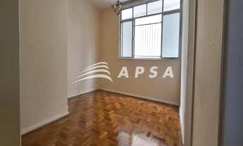 Imagem 3: EXCELENTE APARTAMENTO, 02 QUARTOS, NO CORAÇÃO DA TIJUCA, PARA ALUGUEL. COM 55M², RECÉM-REF