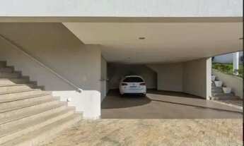 Imagem 3: Casa em Condomínio Fechado para Alugar em Curitiba 4 Suítes, Piscina e Espaço Gourmet