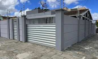 Imagem 2: Excelente casa de esquina bem próxima ao Mac Donolds no bairro do Santo Antônio