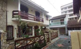 Imagem 2: Casa em Condomínio para Venda em Teresópolis, Alto, 5 dormitórios, 1 suíte, 3 banheiros, 2