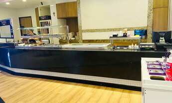 Imagem 3: Passo Restaurante funcionando em praça de alimentação movimentadissima