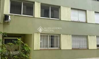 Imagem 2: Apartamento próximo do Parque dos Macaquinhos, com 03 quartos sendo 01 suíte, 105m² no Cen