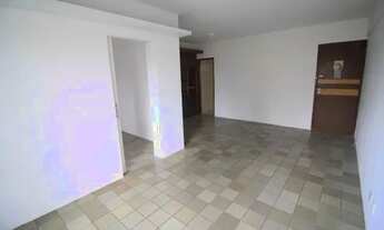 Imagem 7: Apartamento antigo bairro Casa Forte para venda 3 quartos 1 suite 1 vaga - Recife - PE