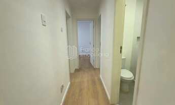 Imagem 3: Apartamento para venda possui 100 metros quadrados com 3 quartos em Icaraí - Niterói - RJ