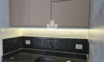 Imagem 7: Salão comercial de esquina com area total de aprox. 50m², 2 banheiros e 01 copa