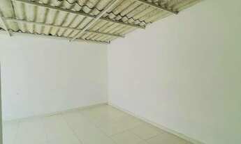 Imagem 2: CASA 2/4 no Papagaio condomínio Vila Suíça