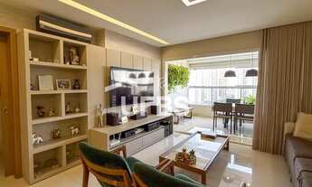 Imagem 7: Apartamento à Venda no Edifício Persona Bueno 154 m², 3 Suítes, Alto Padrão, Excelente Lo