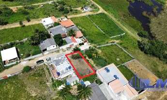 Imagem 2: Oportunidade: Terreno Murado de 300m² no Bairro Condados, Guarapari-ES, Próximo à Lagoa!
