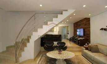 Imagem 4: Casa à venda com 240m², 3 quartos e 5 vagas