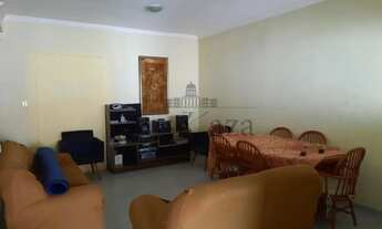 Imagem 2: Casa Sobrado - Residencial Santa Paula - Jacareí - 3 Dormitórios