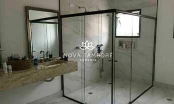 Imagem 2: Casa a venda em Alphaville com excelente planta em amplos ambientes muito bem distribuídos