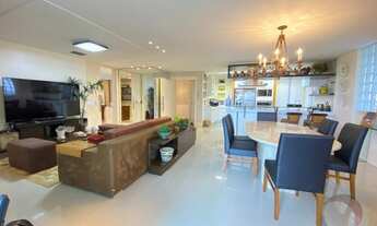 Imagem 7: Apartamento para venda com 317 metros quadrados com 3 quartos em Coqueiros - Florianópolis