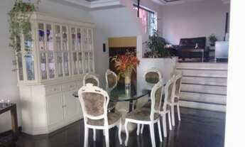 Imagem 1: Sobrado para Venda em São Paulo, Cidade Vargas, 6 dormitórios, 2 suítes, 5 banheiros, 4 va