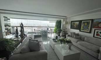 Imagem 2: Apartamento para venda tem 207 metros quadrados com 4 quartos na Jaqueira