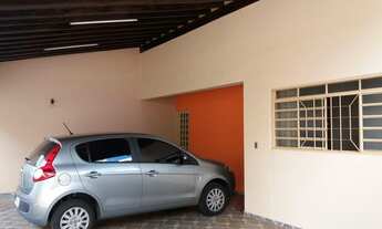 Imagem 3: Casa Jd. Eliana 03 Dorm.(01 suite) + "Área c/Churrasqueira nos Fundos"