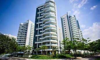 Imagem 2: Apartamento de 402 metros quadrados no bairro Península com 4 quartos