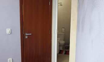 Imagem 2: Casa para venda possui 200 metros quadrados com 4 quartos em Centro - Poá - SP