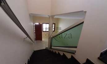 Imagem 4: Sobrado para venda tem 125 metros quadrados com 4 quartos