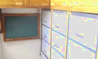 Imagem 7: Andar comercial com 2 salas pequenas e 1 bem grande no centro