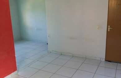 Imagem 2: 3 residencias juntas com garagem e quintal em vila nova proximo atacado vem. Facilito paga