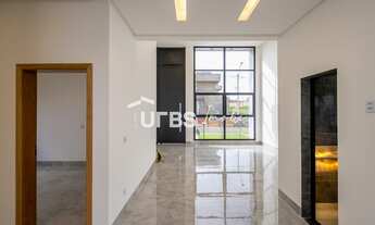 Imagem 4: Casa de condomínio térrea para venda possui 154 metros quadrados com 3 quartos