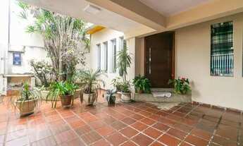 Imagem 2: Casa à venda em Nova Petrópolis com 350 m², 2 quartos, 1 suíte, 3 vagas