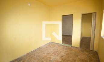 Imagem: Casa para Aluguel - Bonsucesso, 2 Quartos