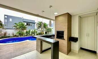 Imagem 3: Sobrado para locação, 4 quartos sendo 3 suítes, completa de marcenaria e ares condicionado