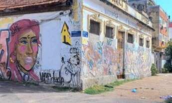 Imagem 2: Térrea para aluguel e venda tem 300 metros quadrados com 1 quarto em Menino Deus - Porto A