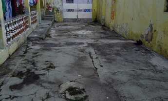 Imagem 4: Aluga-se kitnet de um e de dois quartos...