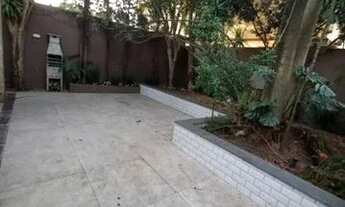 Imagem 3: CASA ASSOBRADADA - MOEMA PÁSSAROS - SP