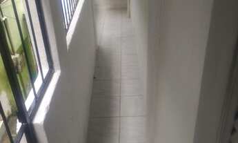 Imagem 5: Casa subsolo no Engenho de Brotas, 1/4, sala, cozinha, banheiro e área de serviço, pintada