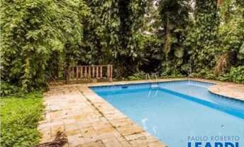 Imagem 2: CASA ASSOBRADADA - ALTO DA BOA VISTA - SP