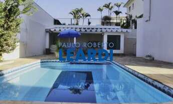 Imagem: CASA ASSOBRADADA - PACAEMBÚ - SP