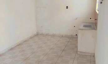 Imagem 2: Aluga-se casa no Jardim Ingá. ZAP