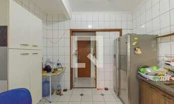 Imagem 4: Apartamento para Aluguel - Canto da Lagoa, 1 Quarto, 35 m2