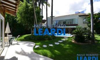 Imagem: SOBRADO - CIDADE JARDIM - SP