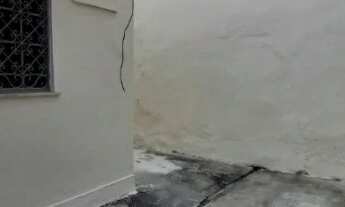 Imagem 4: Alugo casa em Bangu de 1 quarto