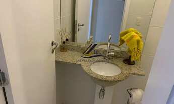 Imagem 7: Cobertura duplex para venda possui 323 metros quadrados com 5 quartos