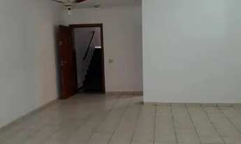 Imagem 2: Apartamento Térreo Para Locação No Jardim Irajá Com Quintal