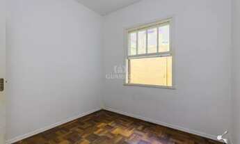 Imagem 3: Apartamento de 2 dormitórios no bairro Petrópolis