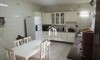 Imagem 5: Sobrado a venda sendo 2 casas no mesmo terreno - 234m² - 3 Dormitórios - 1 Suíte - 3 vagas