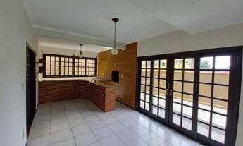 Imagem 2: Sobrado no Floresta c/ 377,00m² ideal p/ moradia ou fins comercial, perfeita conservação !