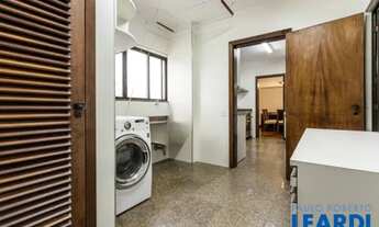 Imagem 5: APARTAMENTO - CAMPO BELO - SP