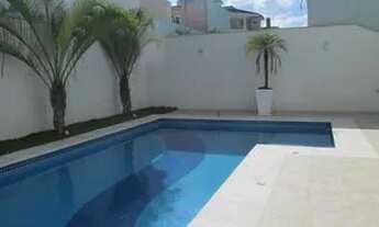 Imagem 7: Casa para aluguel possui 420 metros quadrados com 4 quartos